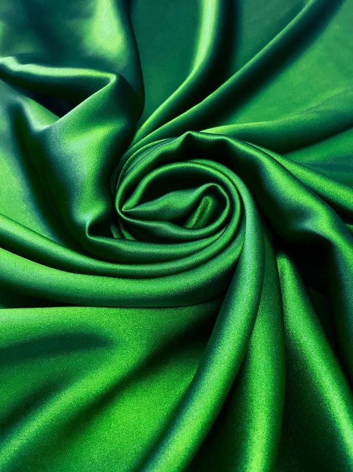 70 Gr Silk Satin 1 Meter Fabric Emerald Green (col-14)