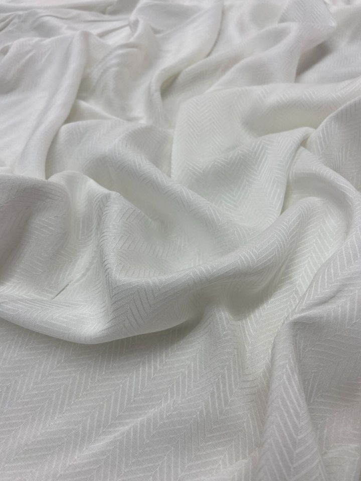 Vegan İtalyan Brokar Viskon Jakar Kumaş Off-White (col-2024-5009)