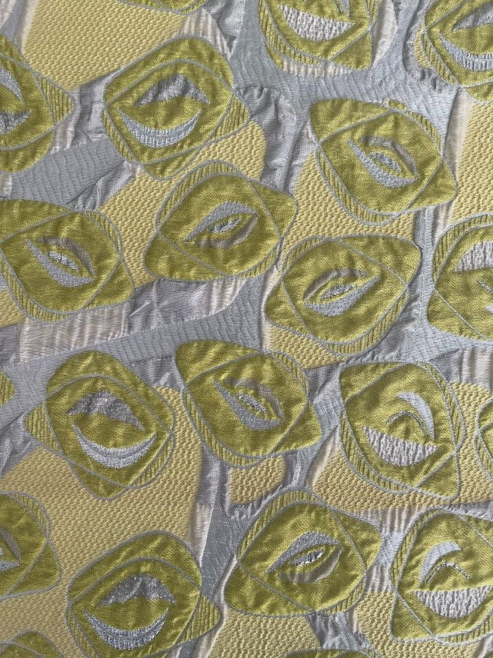 İtalyan Klasik Brokar Kumaş (col-2024-15)