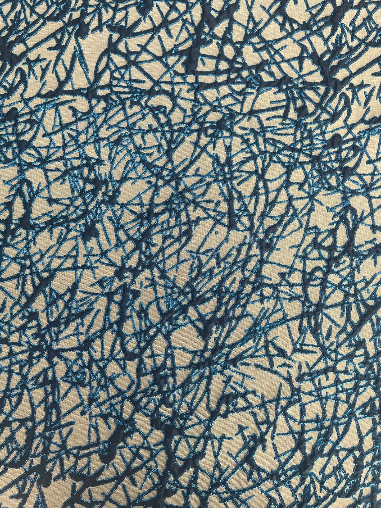 İtalyan Klasik Brokar Kumaş (col-2024-07)