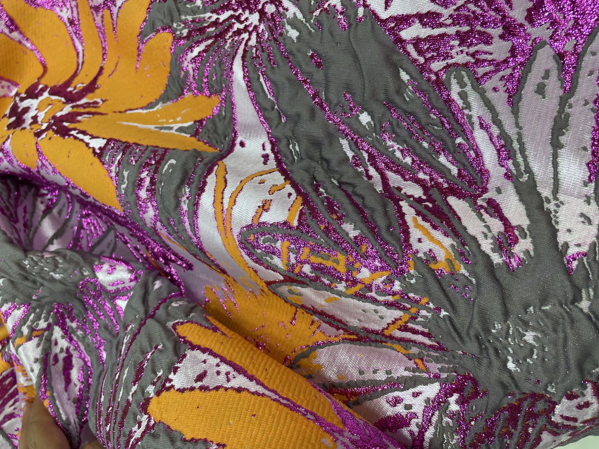 İtalyan Jasmine Brokar 1 Metre Kumaş (col-v-22)