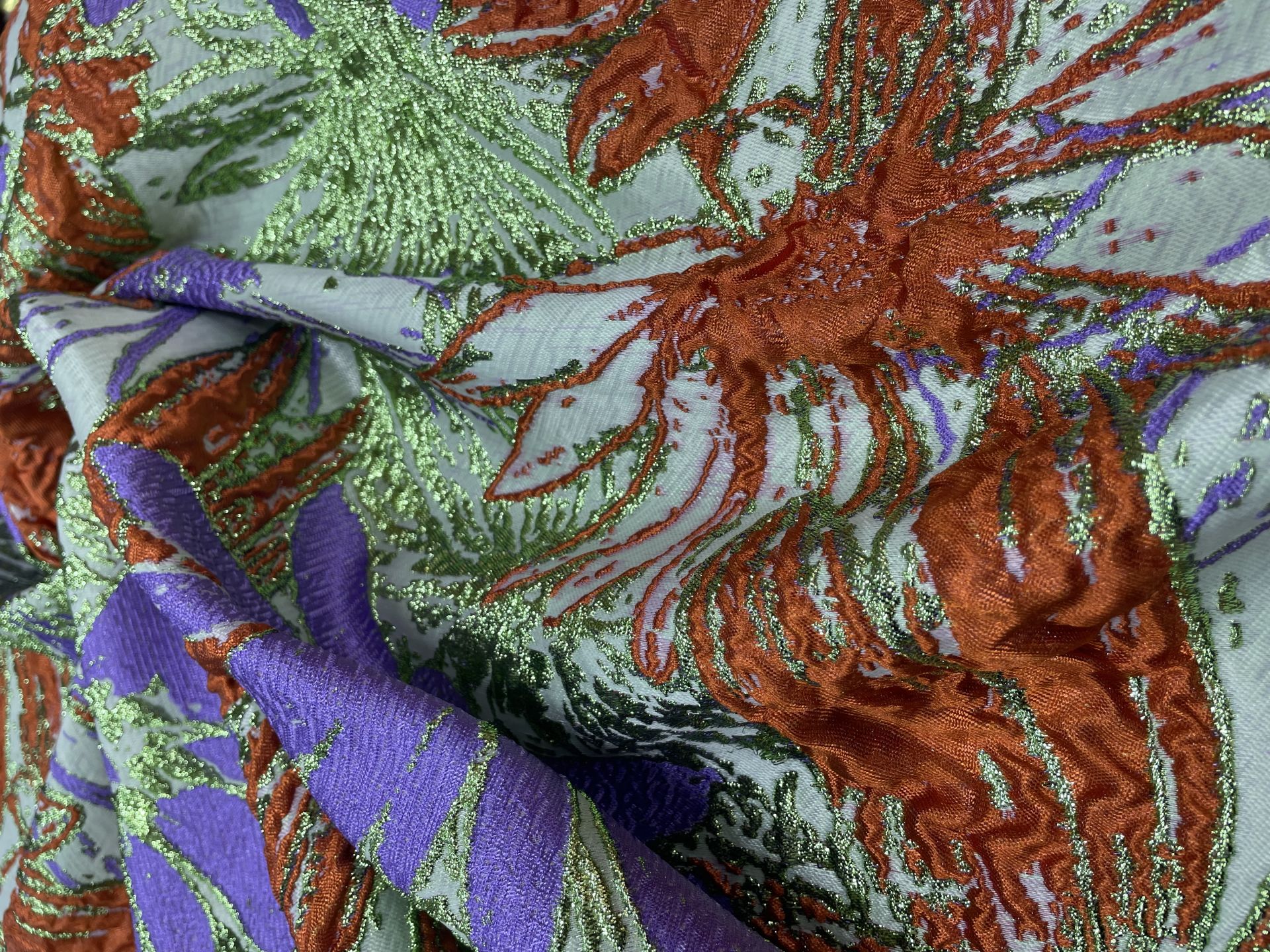 İtalyan Jasmine Brokar 1 Metre Kumaş (col-v-26)