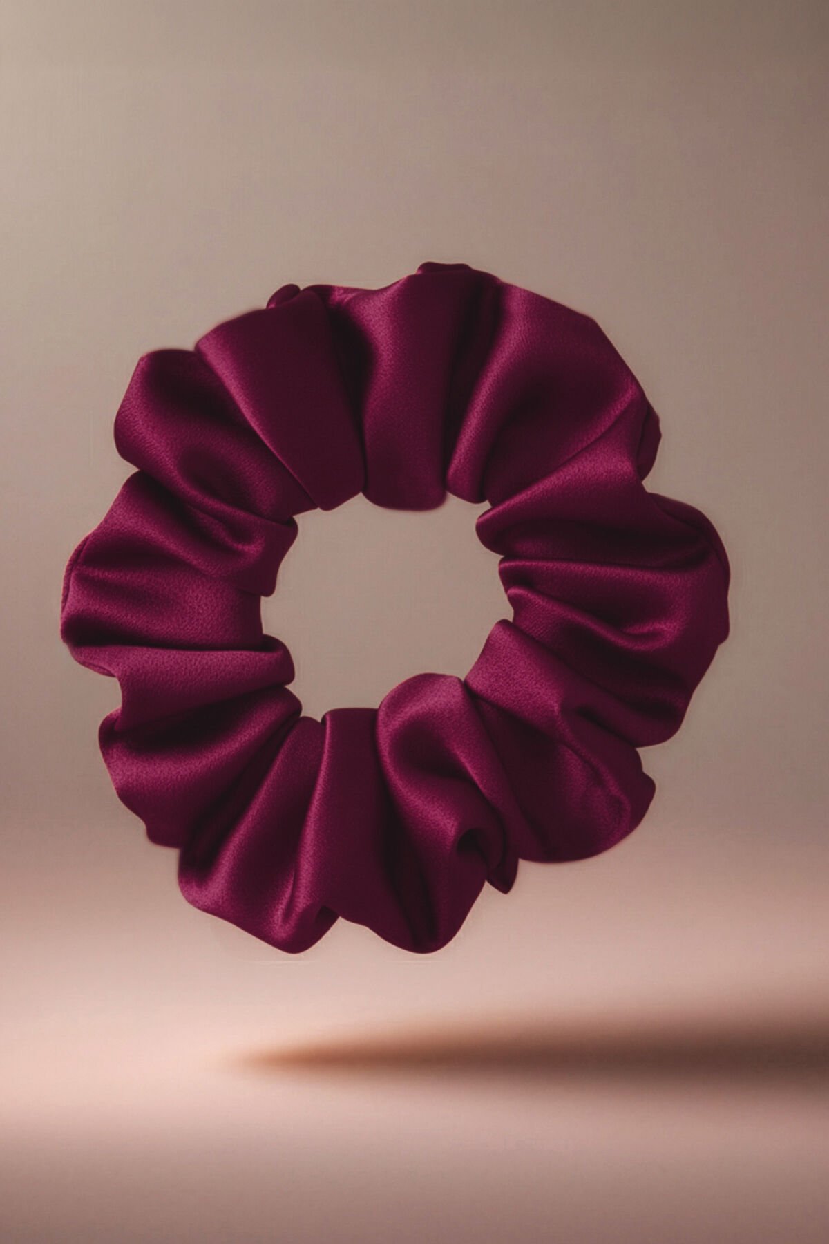 LİVA SİLK %100 Dut İpeği Saç Tokası -  VİŞNE ÇÜRÜĞÜ