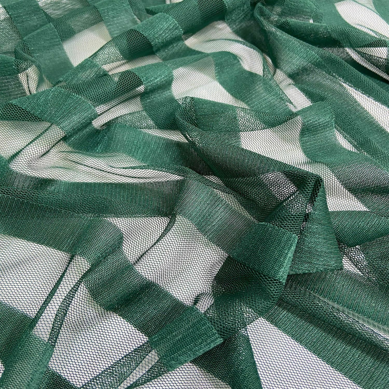 زيبرا تول خط 1 متر قماش أخضر زمردي (col-16)