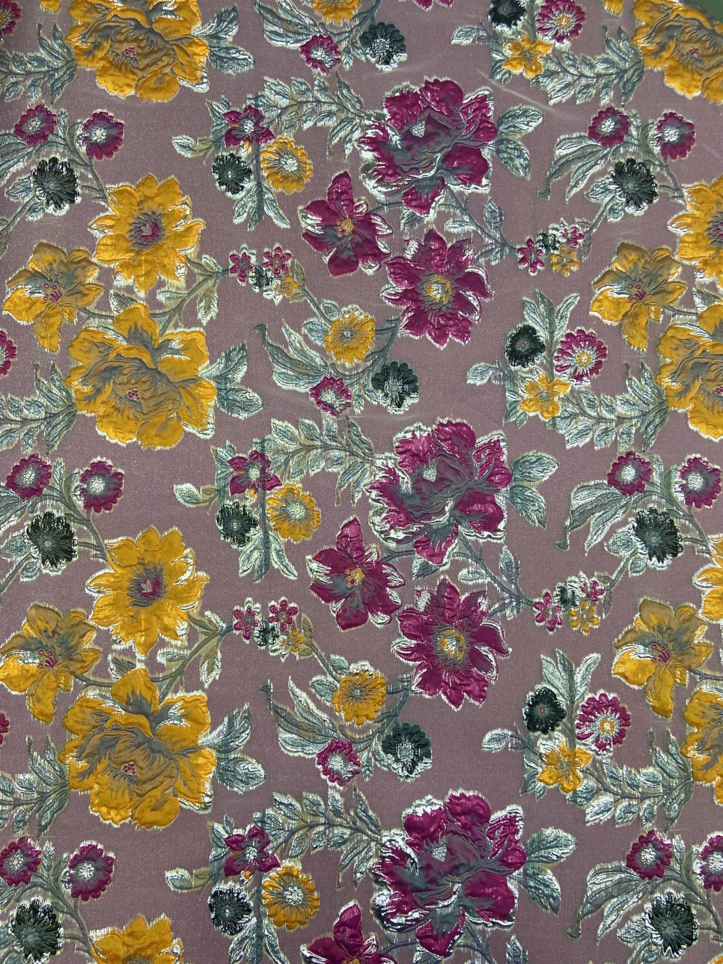 قماش أورجانزا بروكيد ثلاثي الأبعاد 1 متر (col-23-3092)