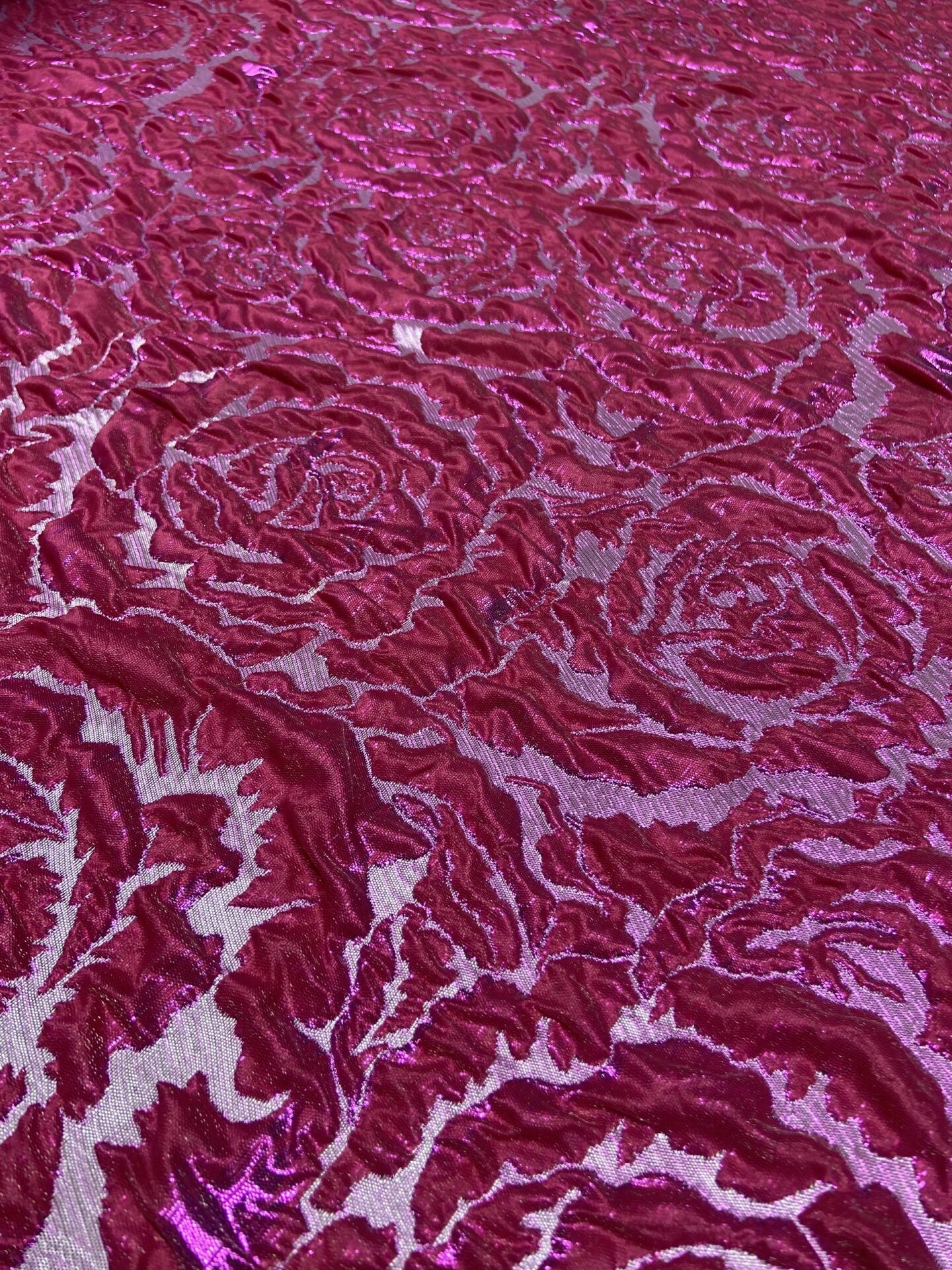 Rozalina Brokar 1 Metre Canlı Fuşya Kumaş(col-23-3040)