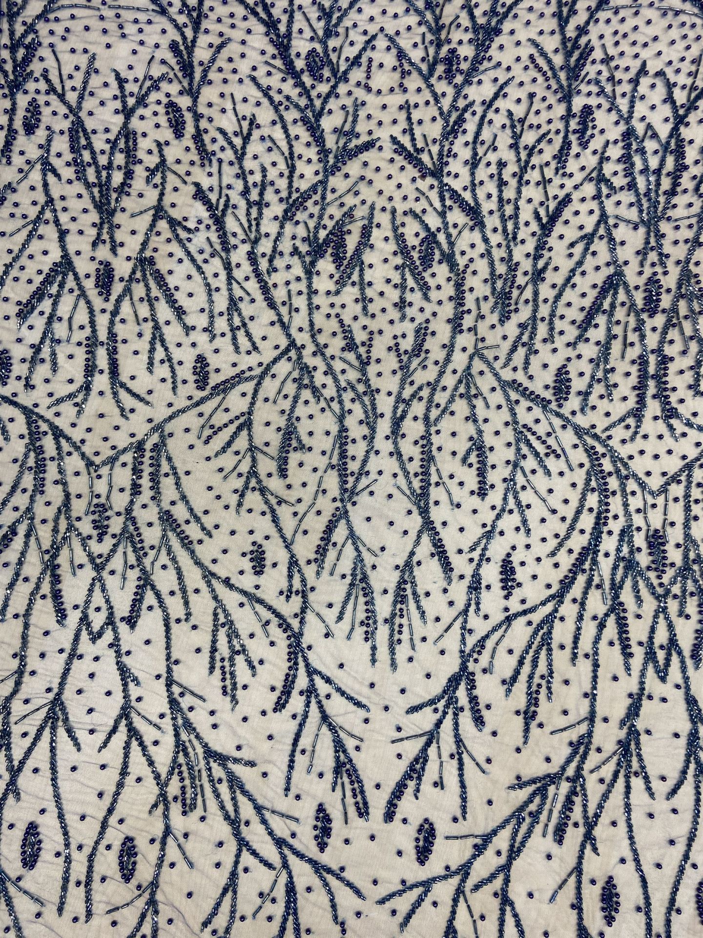 طوق خرز مطرز 1 متر قماش نيلي (col-23-2503)