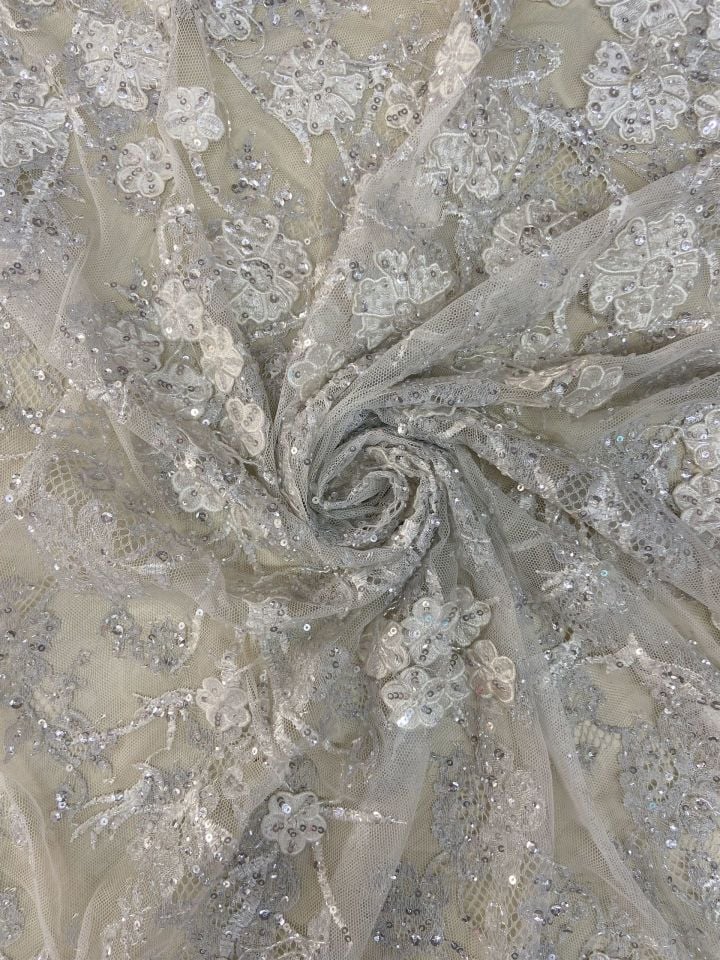 3D Embrodery Fransız Dantel 1 Metre Kırık Beyaz Kumaş (col-23-2515)