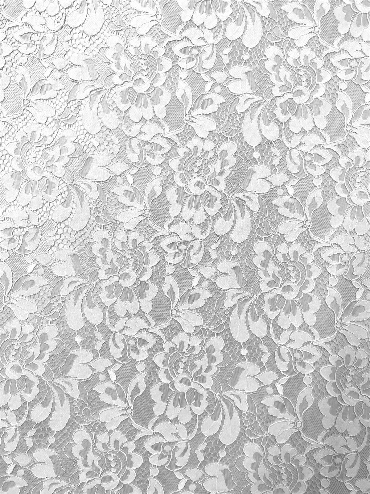 دانتيل فرنسي فاخر بحبل 1 متر قماش أبيض فاتح (col-2022-001A)